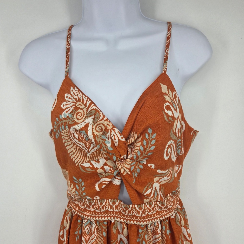 Cupshe Burnt Orange Paisley Twist Front Cutout Midi Dress Womens Size Medium - Picture 3 of 7